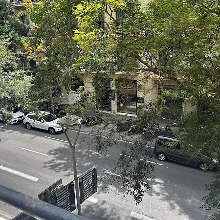 Hostal Muntaner Barselona Dış mekan fotoğraf