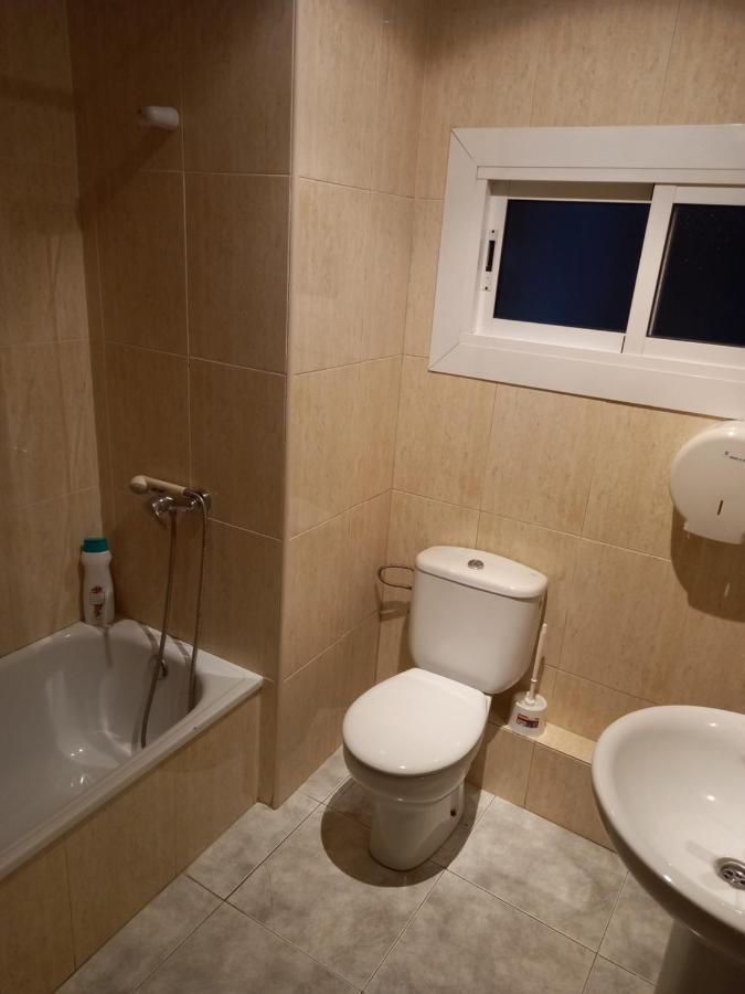 Hostal Muntaner Barselona Dış mekan fotoğraf